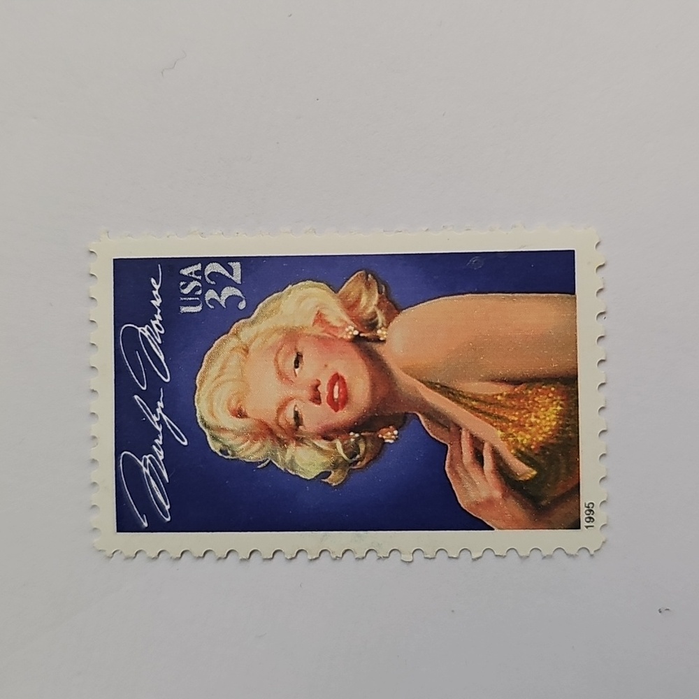 Stamps - Picture 3 of 4